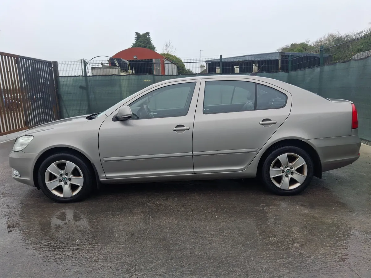 2013 Skoda Octavia 1.6L TDI DRIVE HOME - Image 4