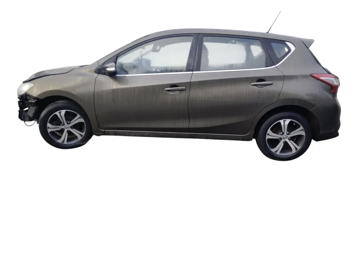 2015 NISSAN PULSAR For Breaking/Dismantling - Image 2