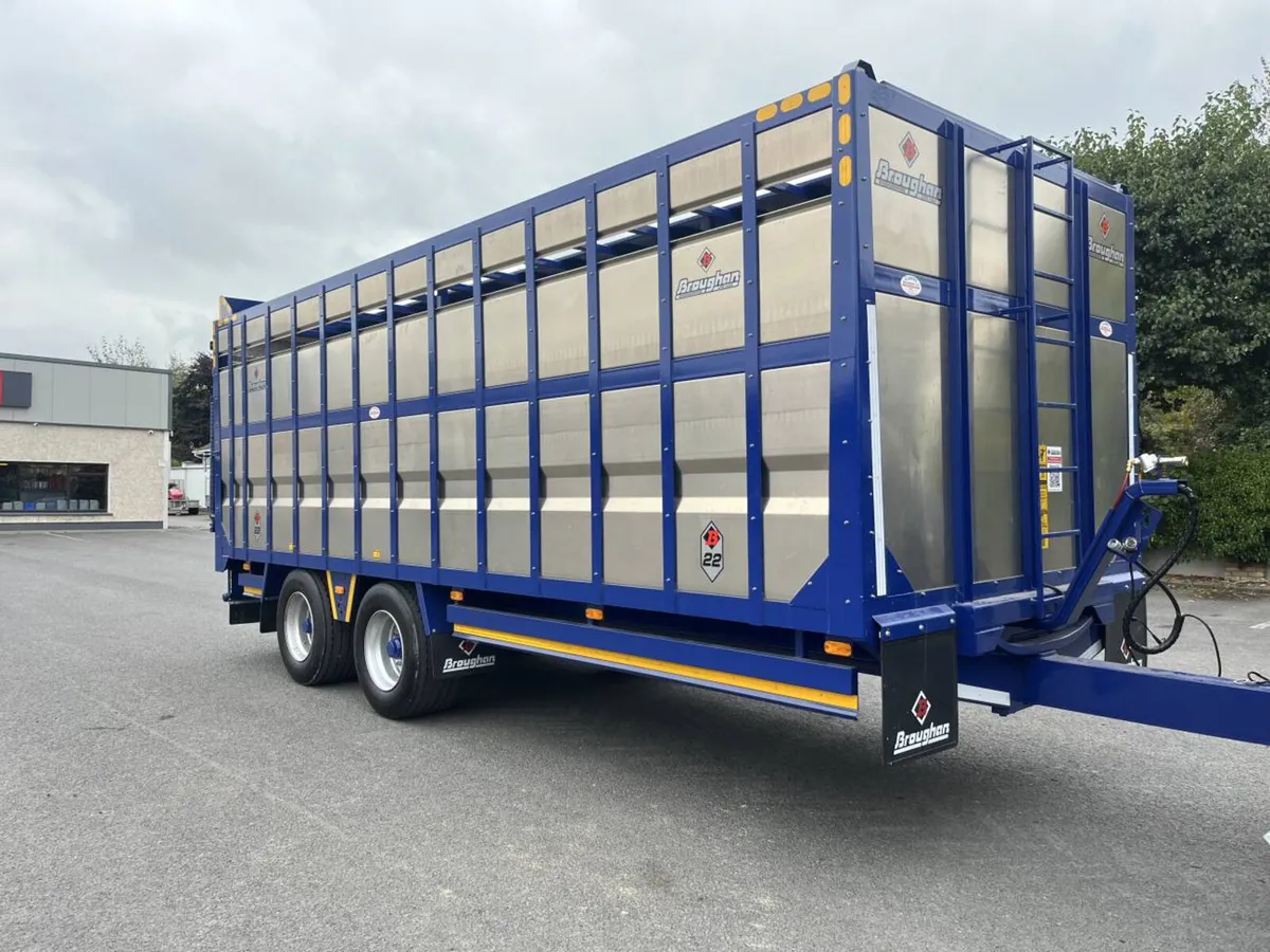 New Broughan 22ft Cattle Trailer - Image 2