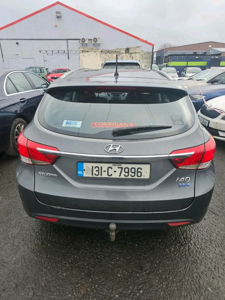Hyundai i40 diesel ⛽️ slight damage Driving - Image 4