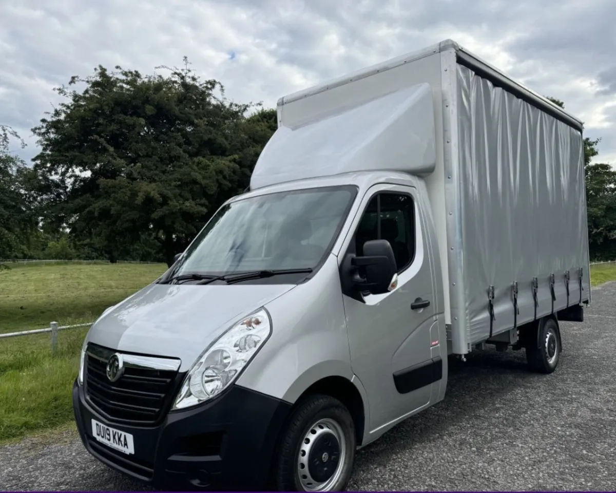 2019 Vauxhall Movano Curtainside - Image 1