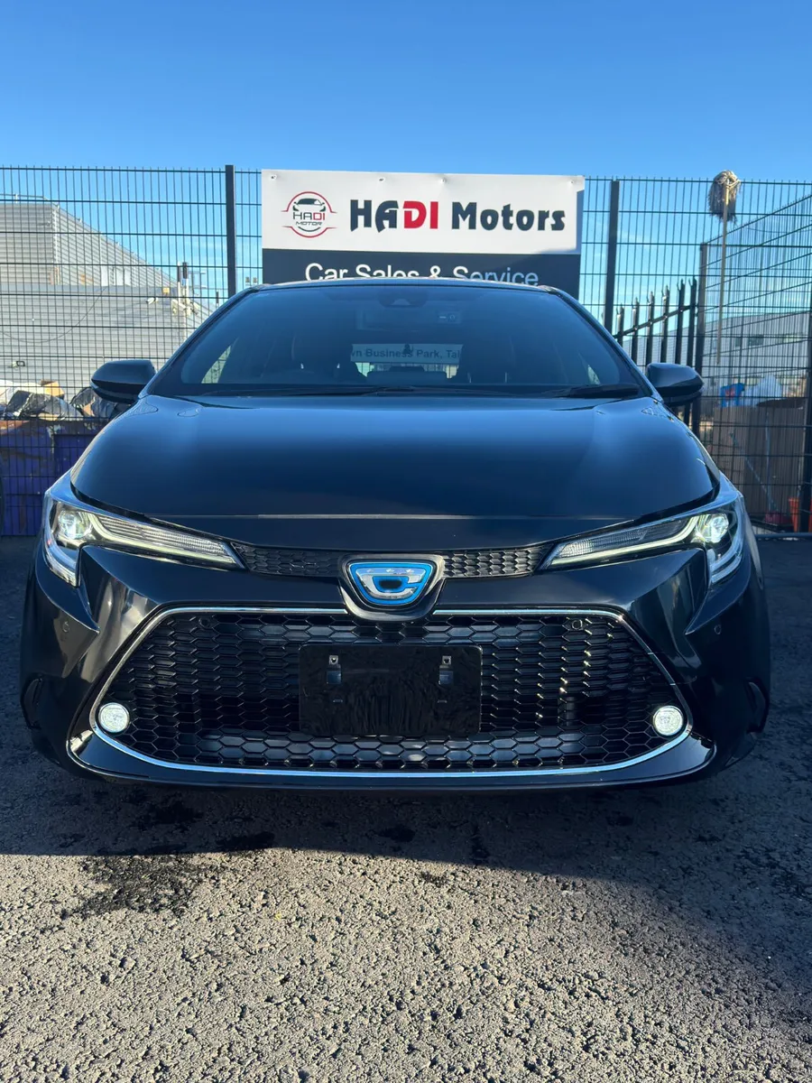 TOYOTA COROLLA TOURING HYBRID2020 - Image 2