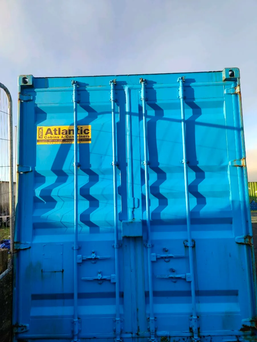 40ft High Cube Container Security Door and Lights - Image 1