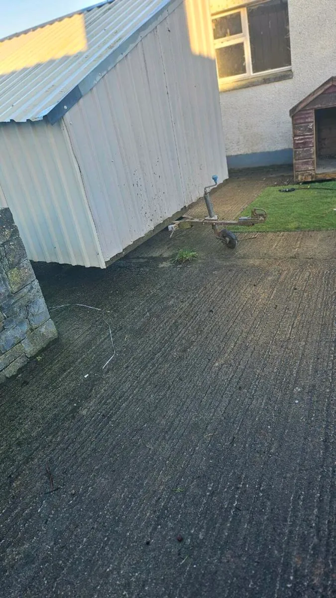 Mobile chicken coop - Image 3