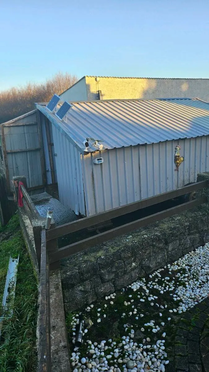 Mobile chicken coop - Image 4