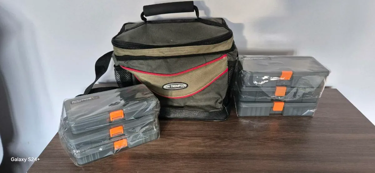 Small Fishing Bag + 6 boxes - Image 4