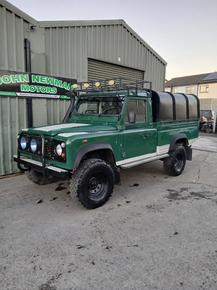 2003 Land Rover Defender 130 p/up - Image 1