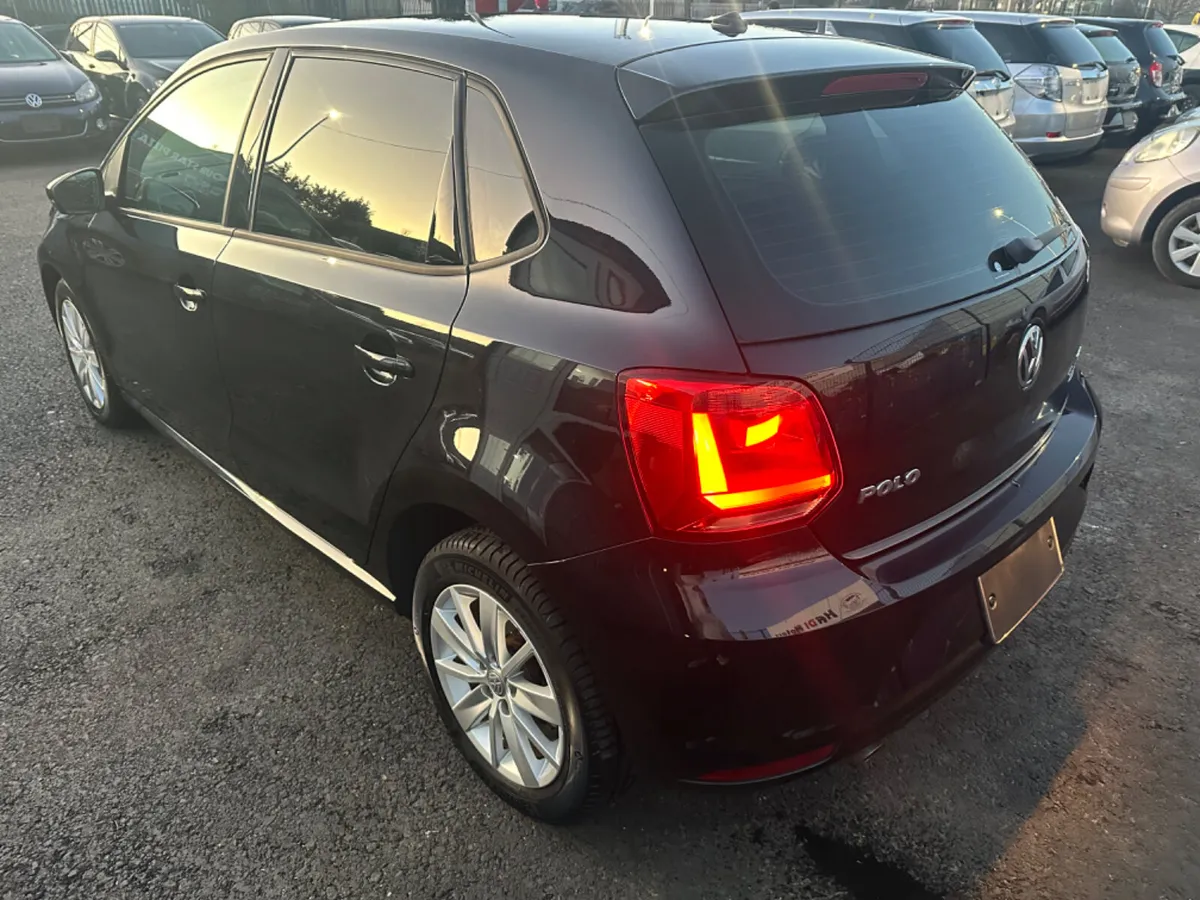 VOLKSWAGON POLO 1.2L TSI Comfortline 2015 - Image 8