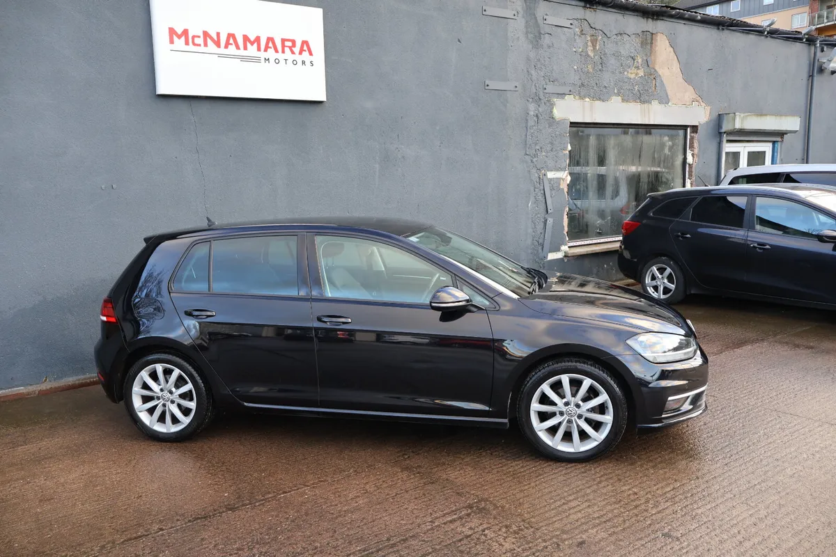 Volkswagen Golf Highline 5dr Low Kms Exceptional! - Image 2