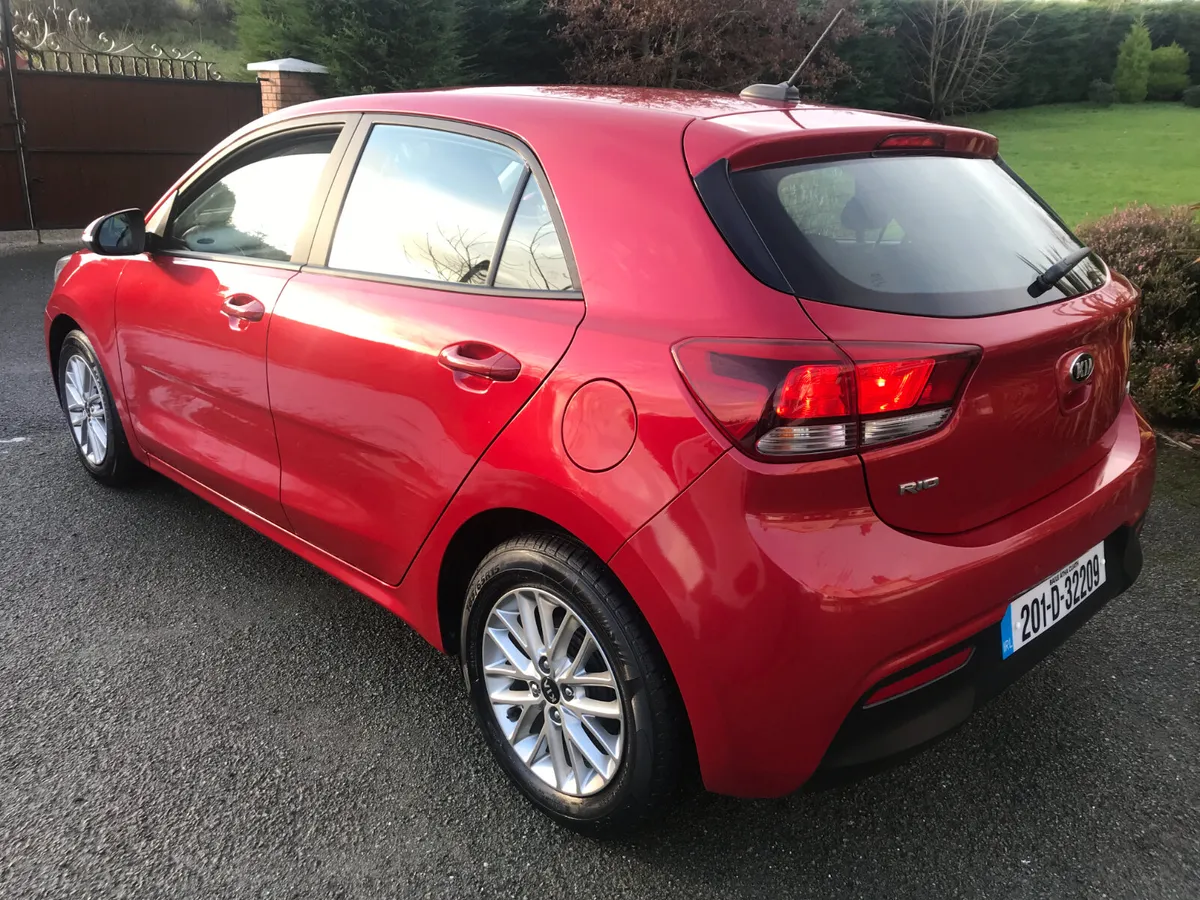 201 Kia Rio 1.0L GT LINE  ONLY 35000 MILES AS NEW. - Image 4