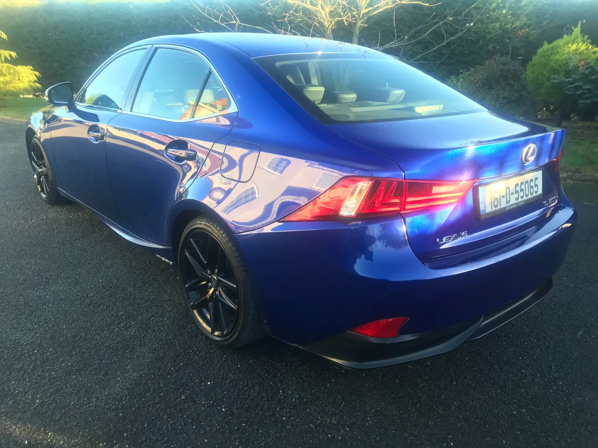 161 Lexus IS 300h f-sport tax & nct 2 keys... - Image 4