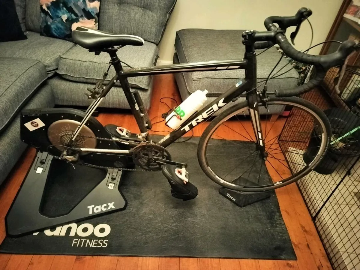 Tacx Neo T2800 Powertrainer - Image 1