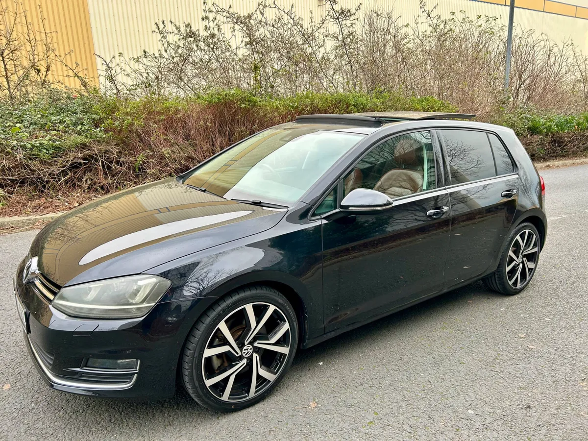 VOLKSWAGEN GOLF HIGHLINE SUNROOF LEATHER - Image 4