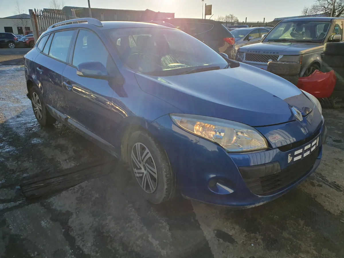 10 RENAULT MEGANE  1.5 DCI FOR BREAKING - Image 2