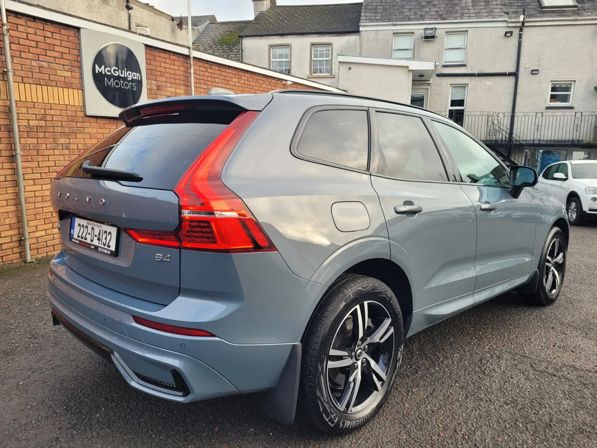 **RESERVED**Volvo XC60 R Design 2.0 D4 MHEV - Image 4