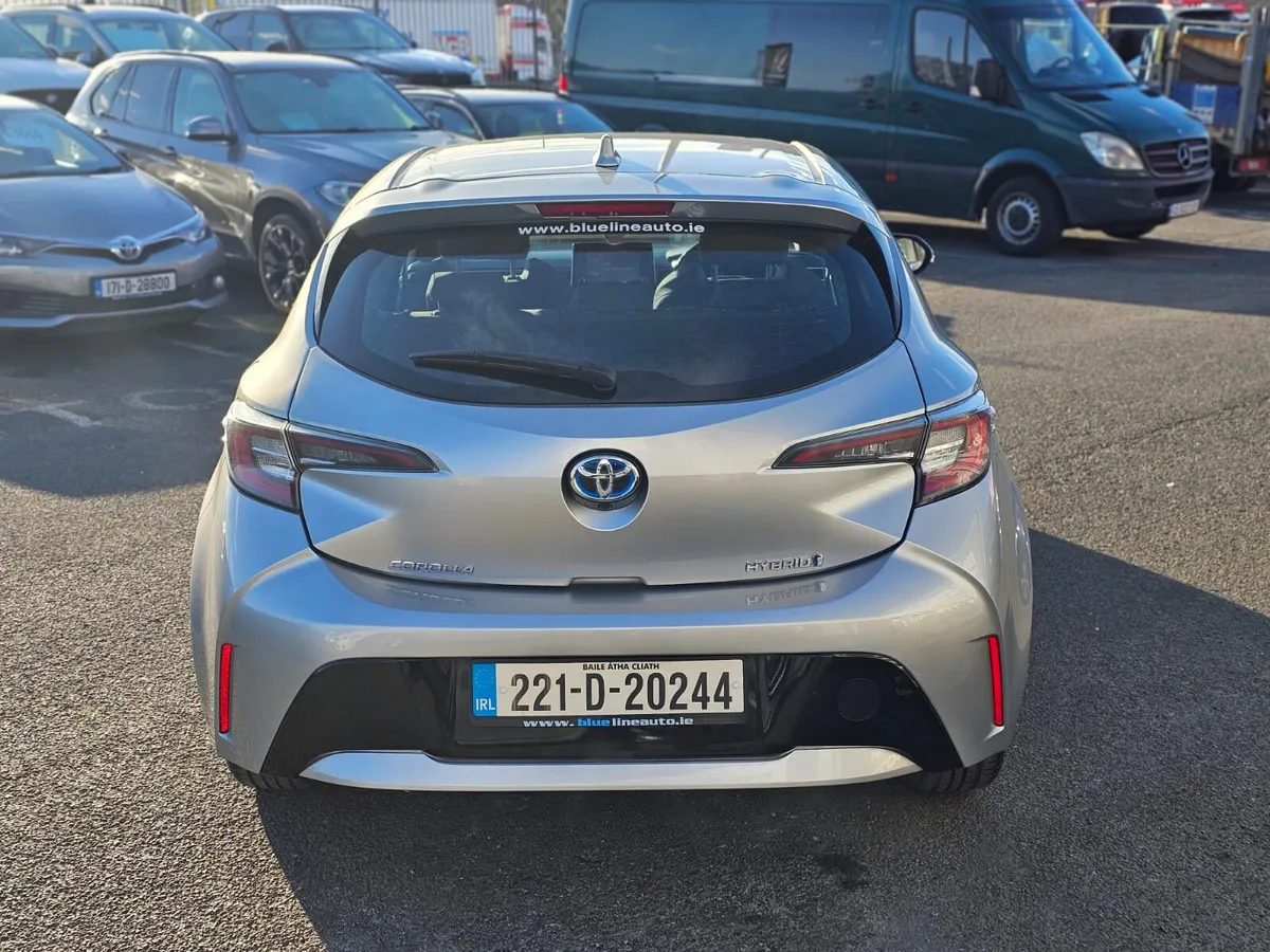 Toyota Corolla Luna Hybrid Auto 1.8 Petrol (2022) - Image 4