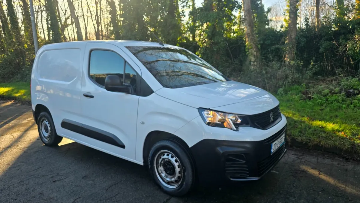 2020 Peugeot Partner Professional 1.5 Low Millage - Image 4