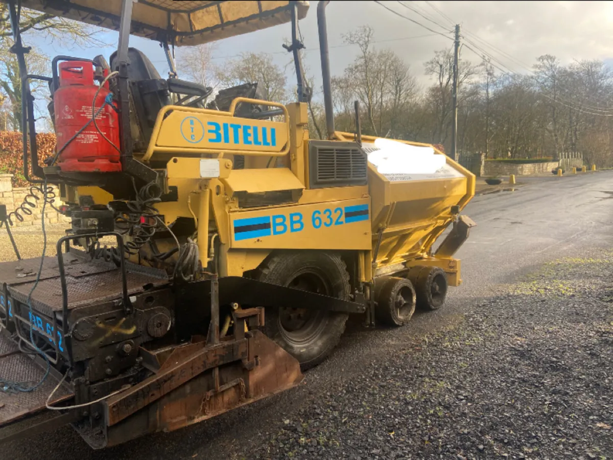 Bitelli bb632 paver - Image 2
