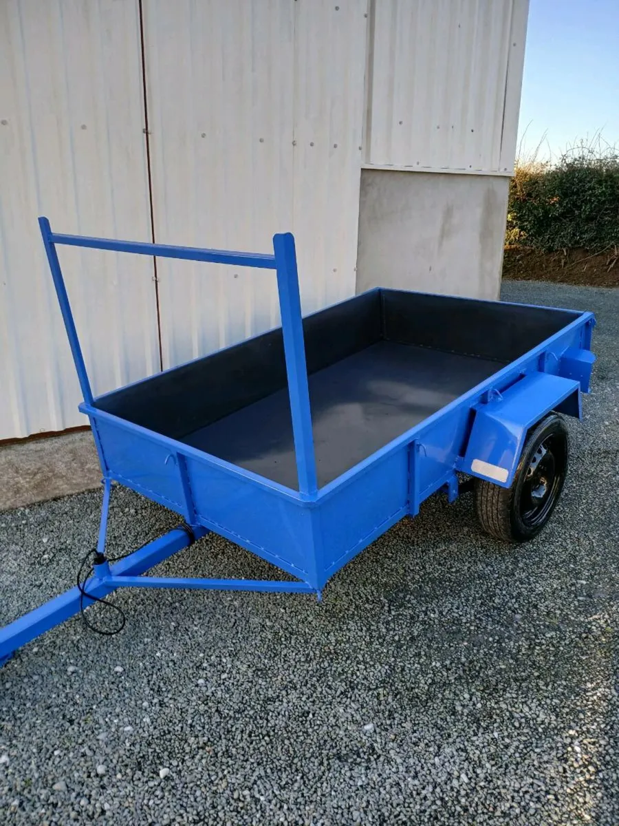 Trailer - Image 1