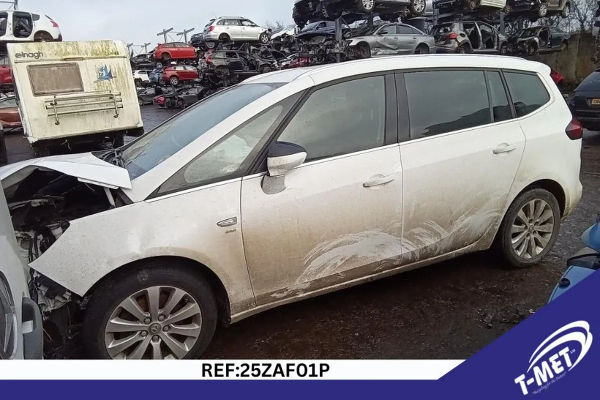 2016 VAUXHALL ZAFIRA BREAKING FOR PARTS - Image 4