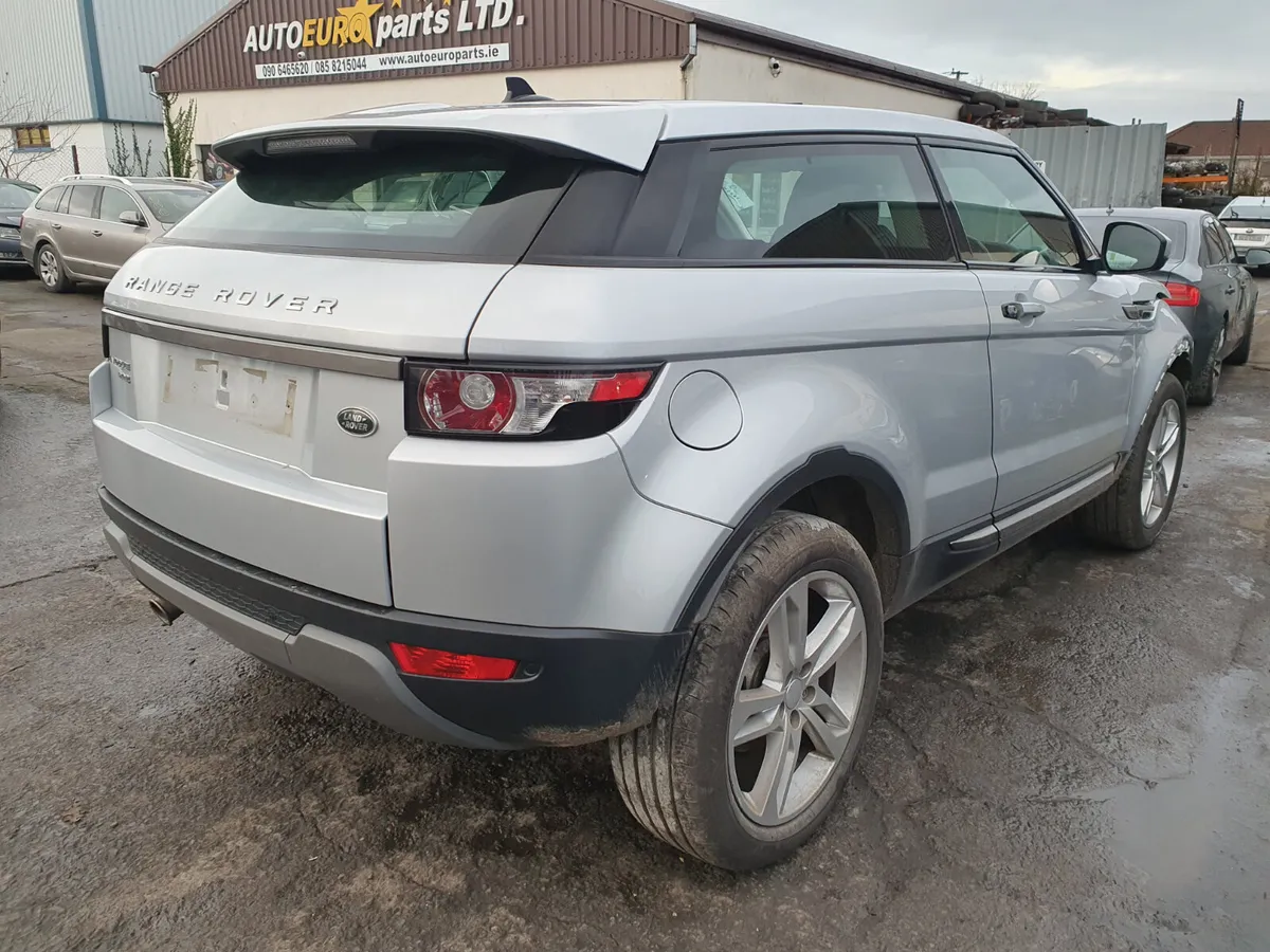 15 LAND ROVER RANGE ROVER EVOQUE 2.2D FOR BREAKING - Image 3