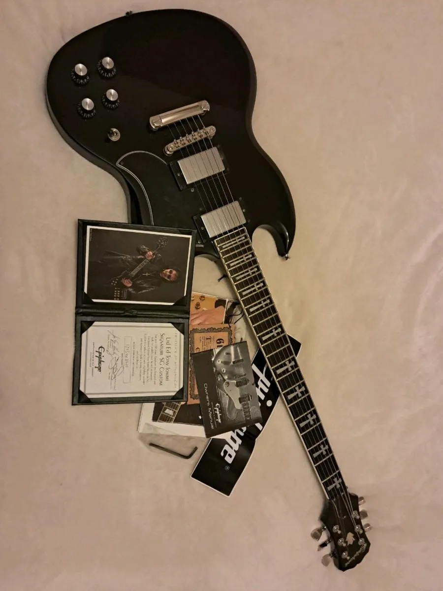 Gibson Les Paul Bass Heritage Sunburst - Image 4
