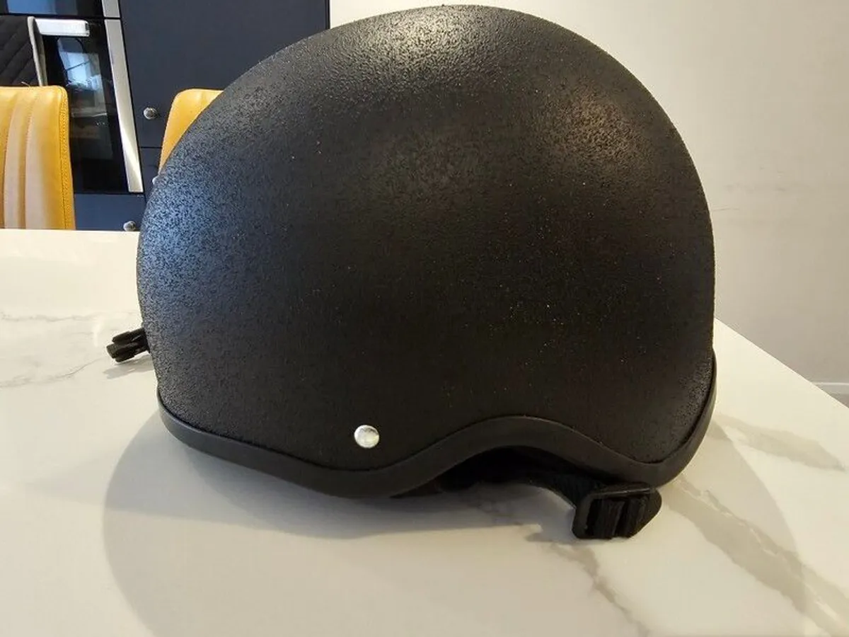 Champion Junior Plus Jockey Helmet - Image 1