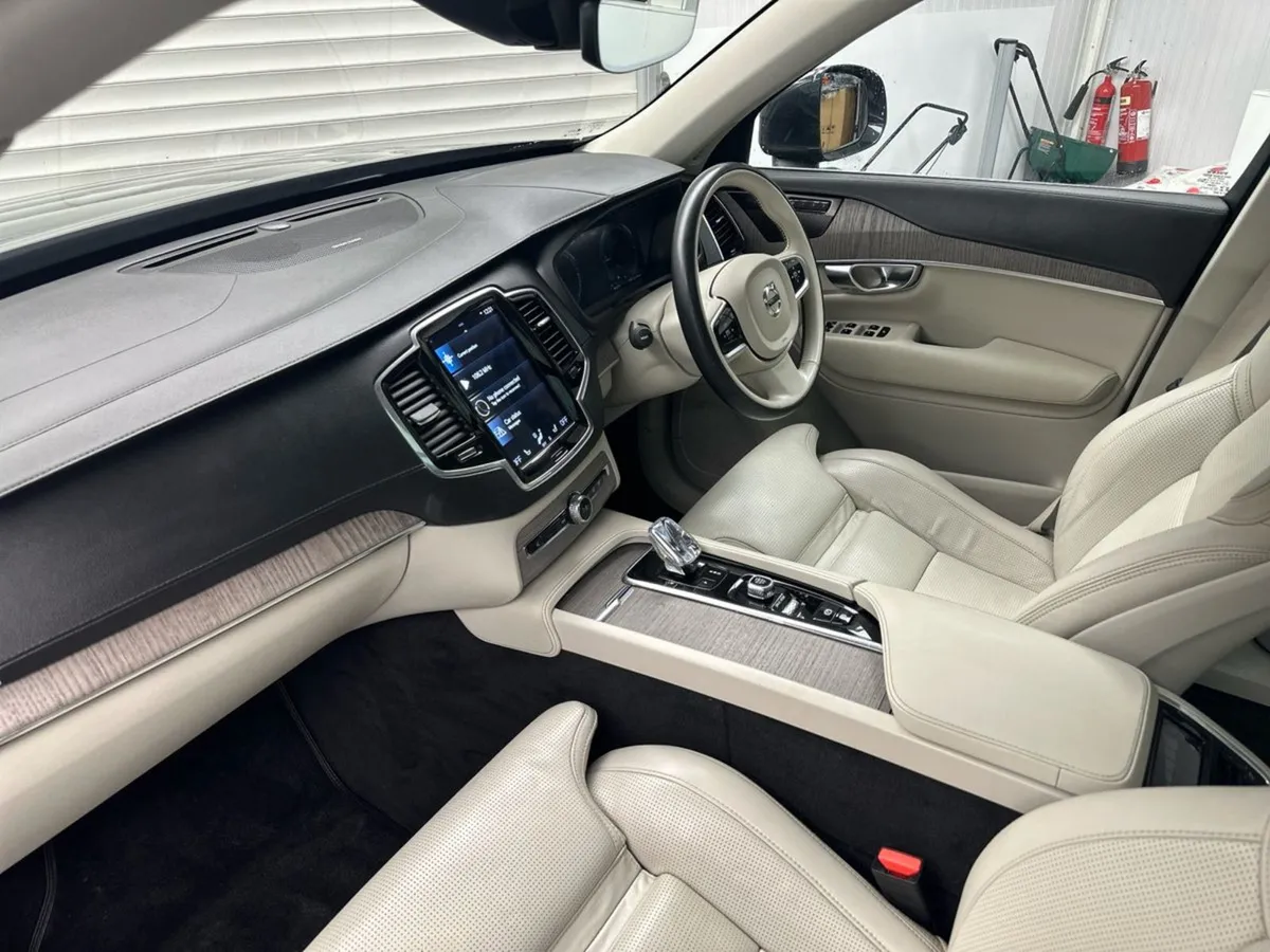 Volvo XC90 T8 Inscription  price Drop   195 P/W - Image 4