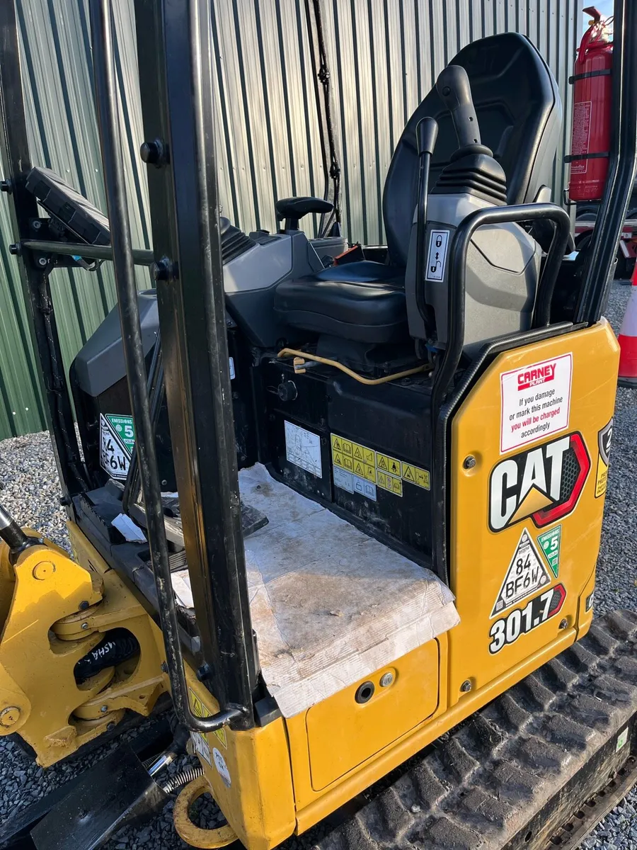 Caterpillar - Image 2