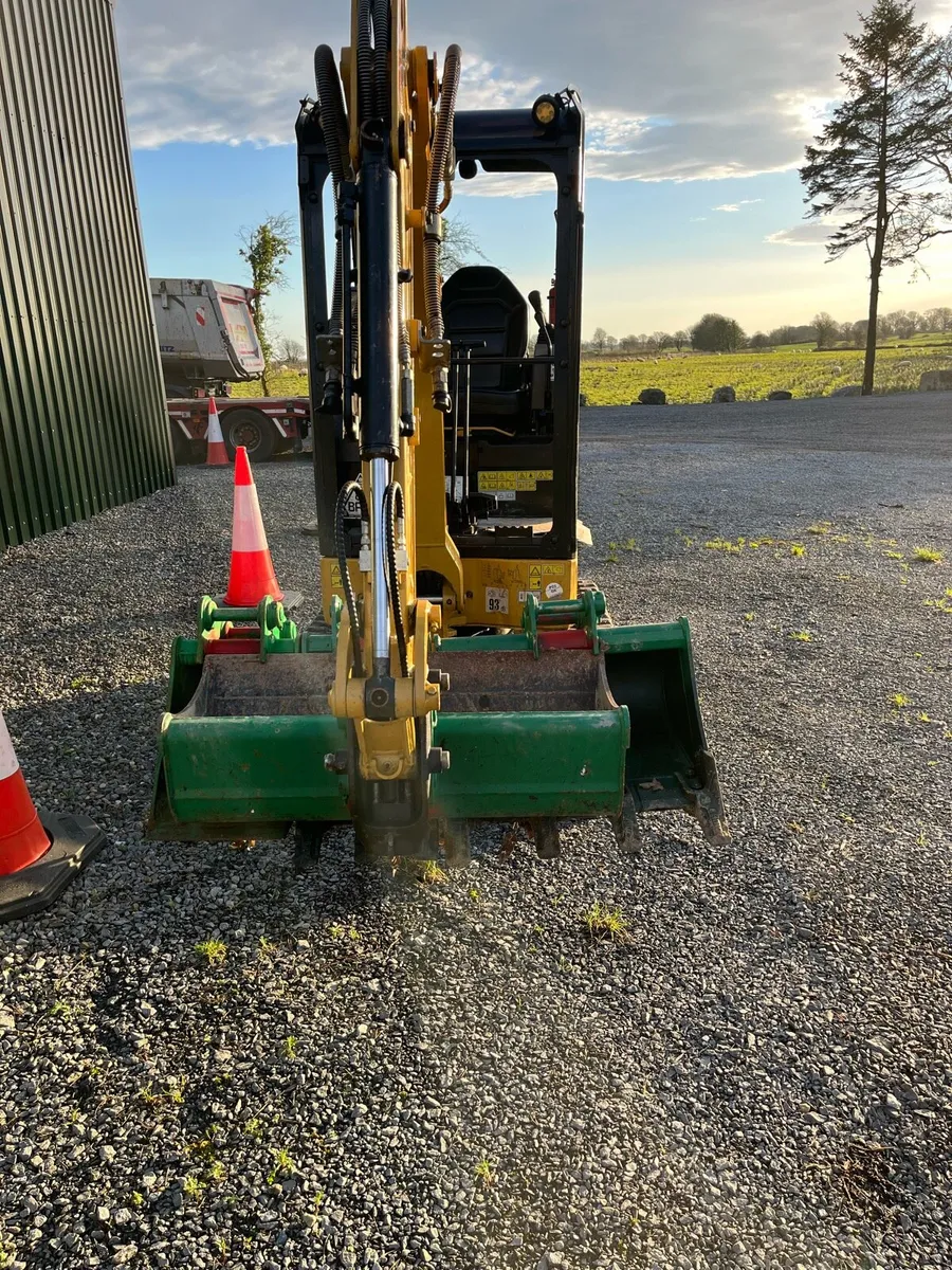 Caterpillar - Image 4
