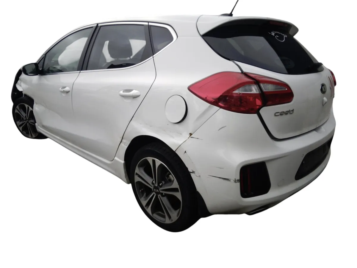 2016 KIA CEED For Breaking/Dismantling - Image 3
