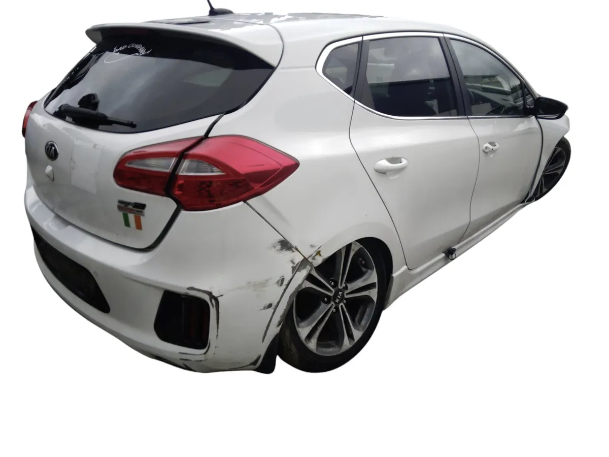 2016 KIA CEED For Breaking/Dismantling - Image 4