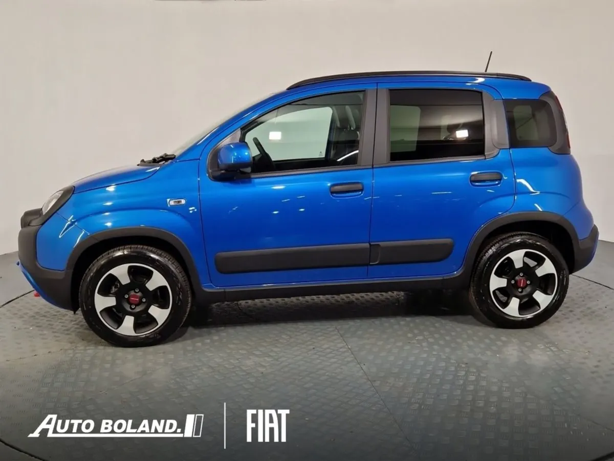 Fiat Panda Panda Cross 1.0 70 HP 5 Seat - Image 4