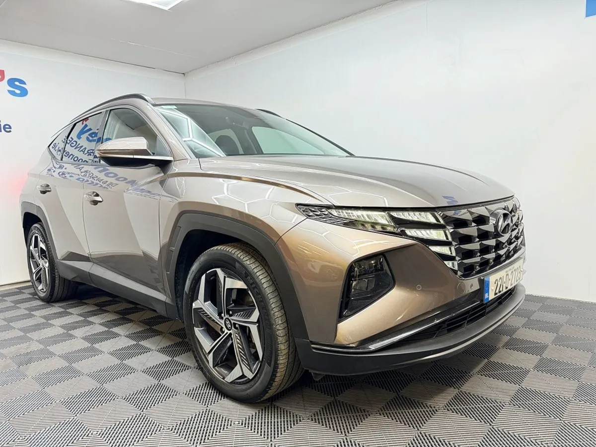 Hyundai Tucson 2WD Executive Plus HEV Auto - Image 4