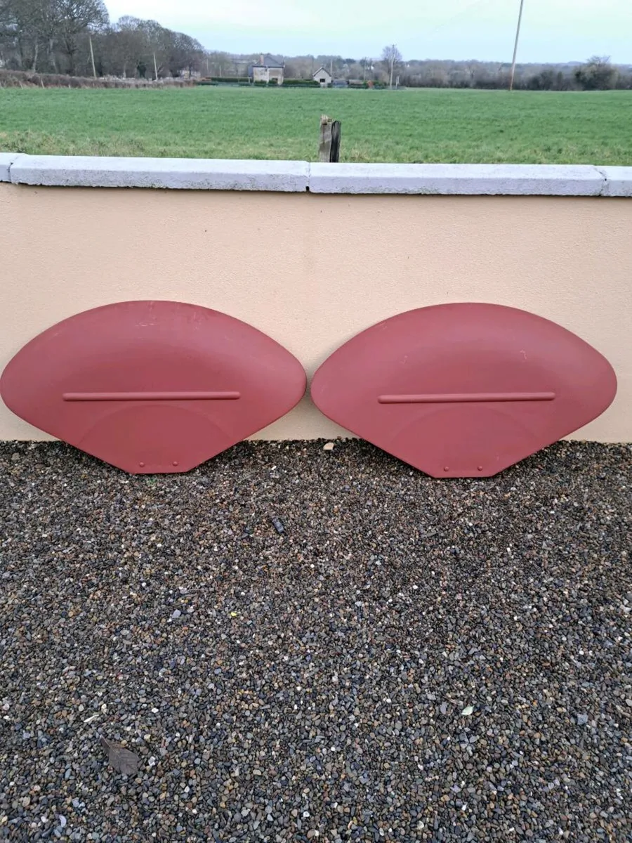 New massey  35x mudguards  €220 - Image 2