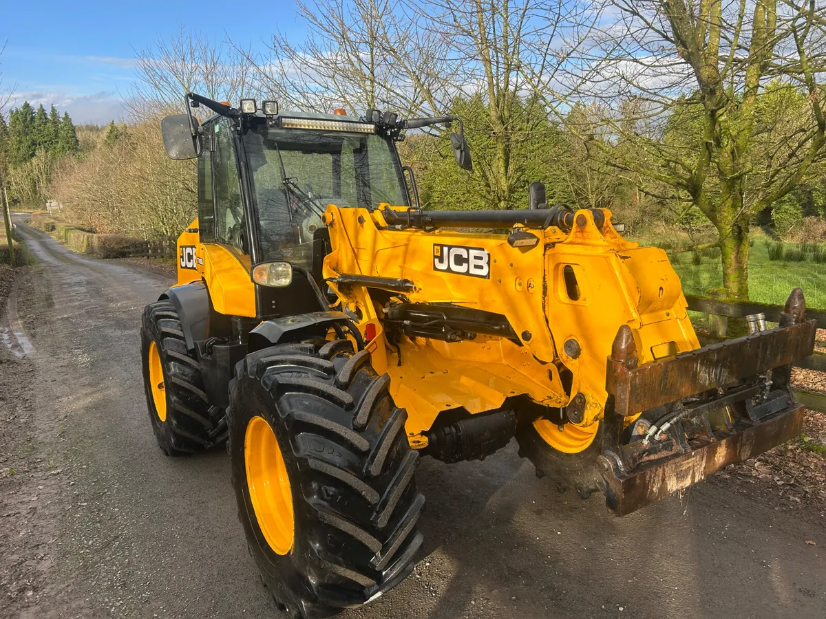 Jcb 320s - Image 2