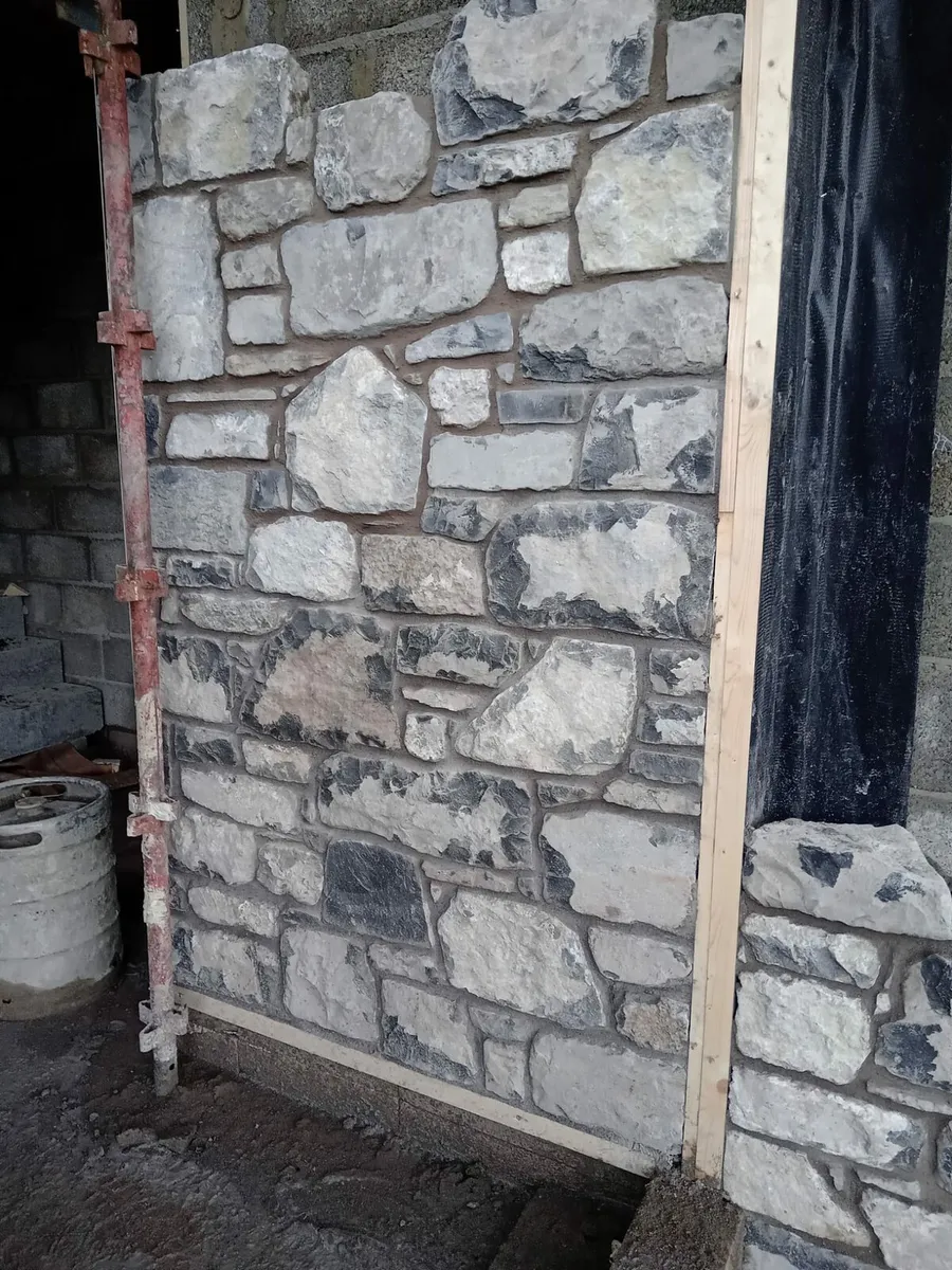 Old reclaimed limestone salvage limestone - Image 4
