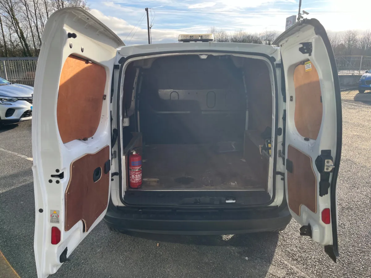 Renault Kangoo ZE 33 Electric - Image 2