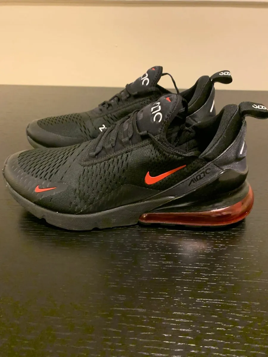 Nike Air Max 270 Bred *Like New* - Image 4