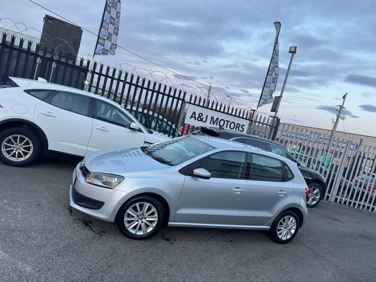 12 VW POLO 1.2 AUTOMATIC REV CAMERA - Image 3