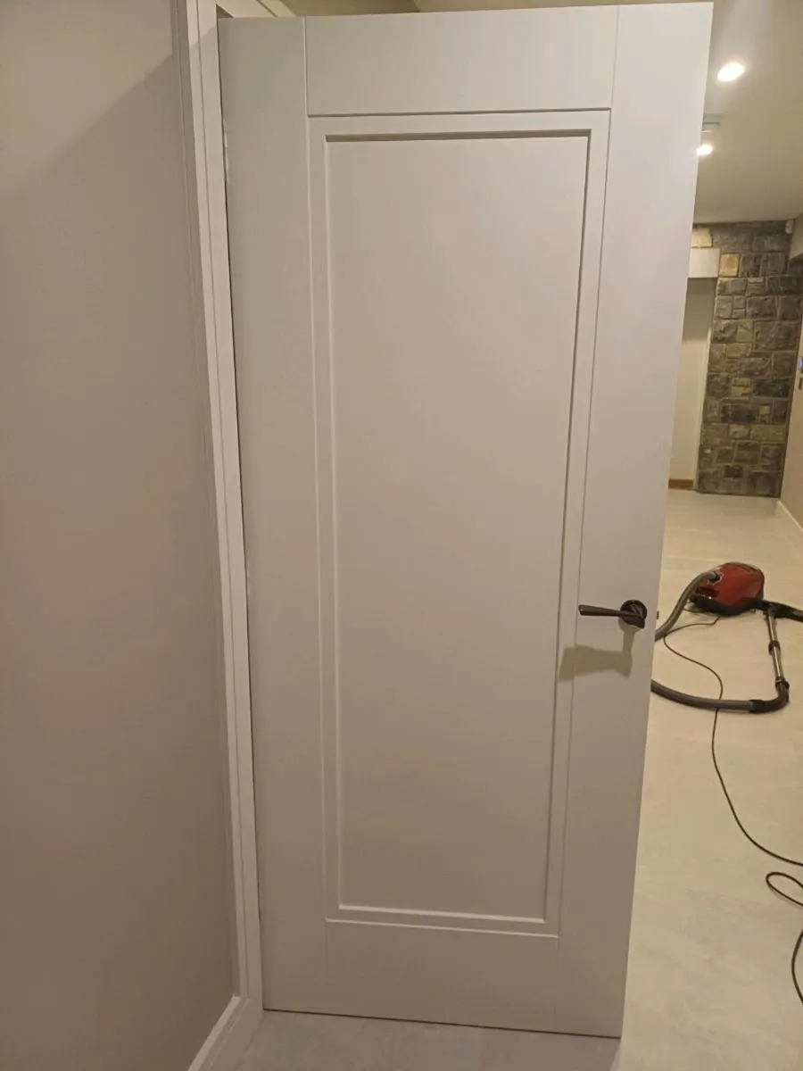 Door - Image 3