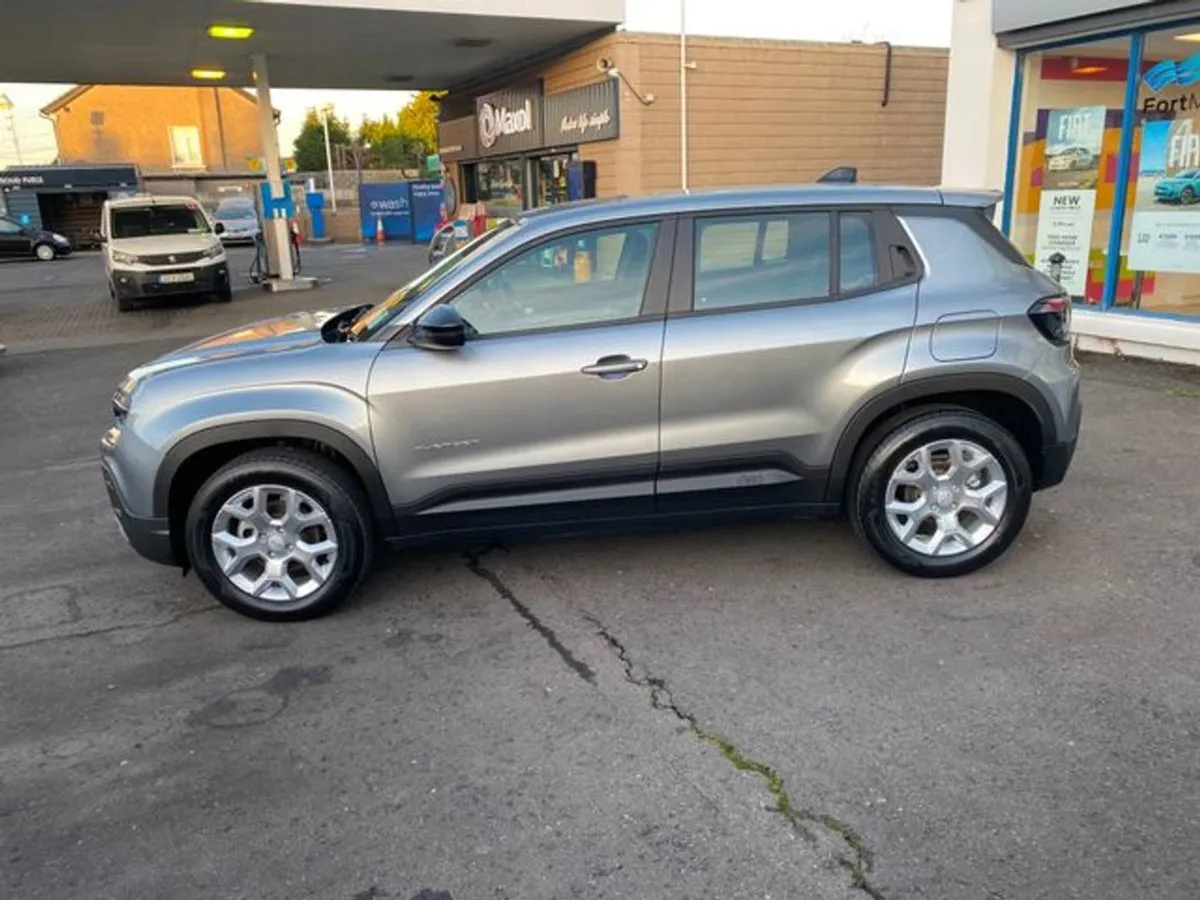 Jeep Avenger Petrol-hybrid-full Electric - Image 3