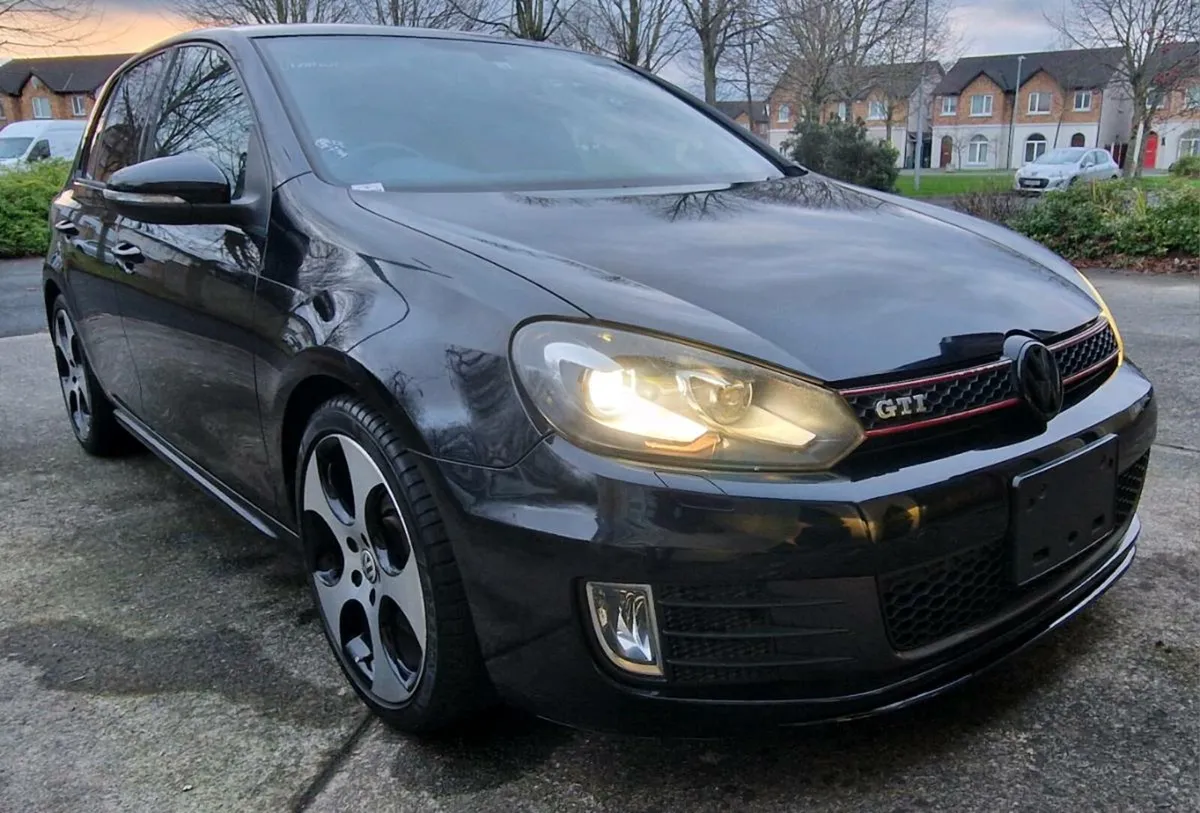 2010 VW GOLF MK6 GTI 66k kms - Image 2