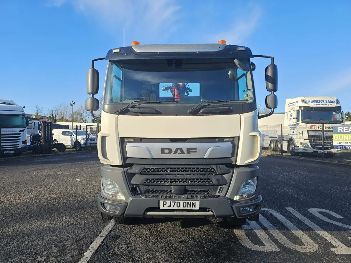 2021 Daf CF450 8X4 tipper grab - Image 2