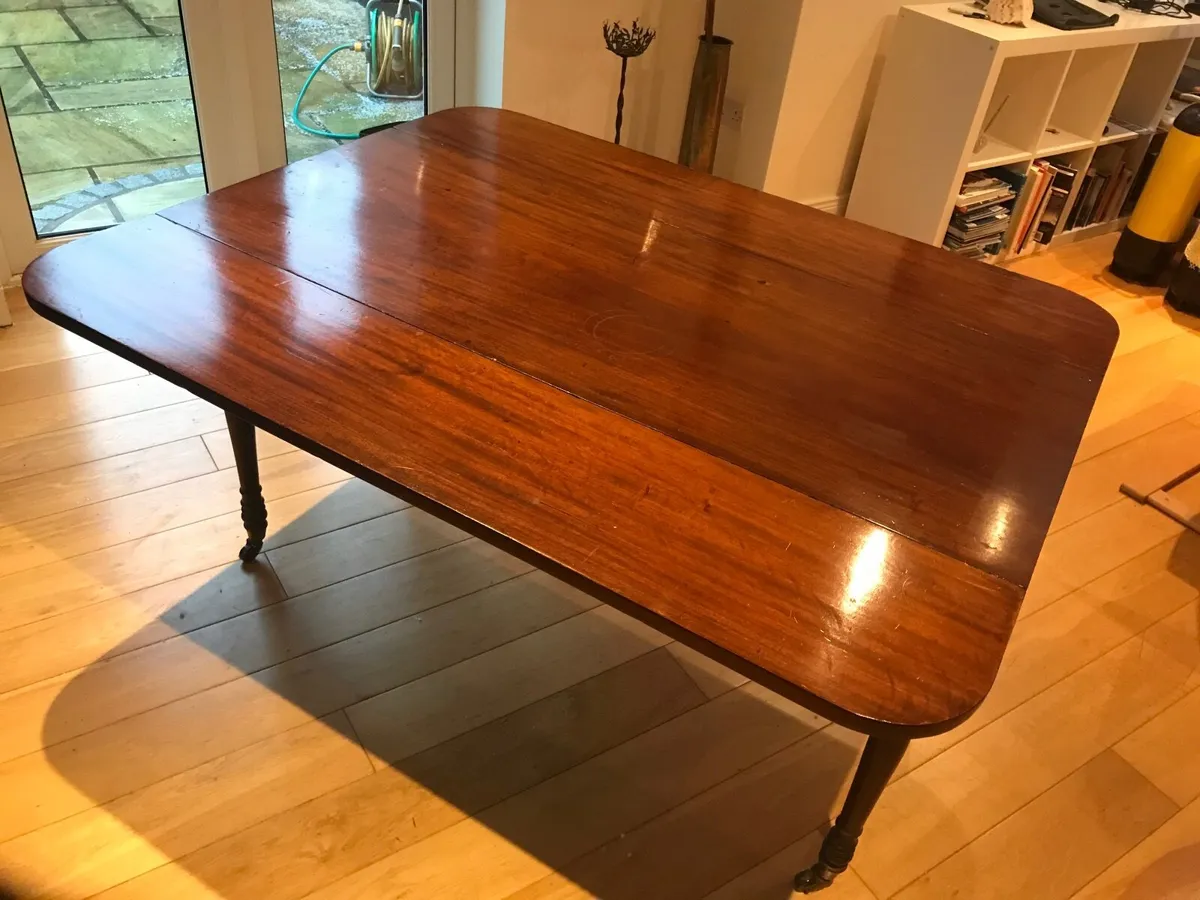 Mahogany drop-leaf Pembroke Table - Image 2