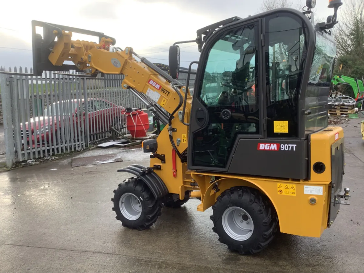 New DGM 907 T telescopic Loader - Image 3