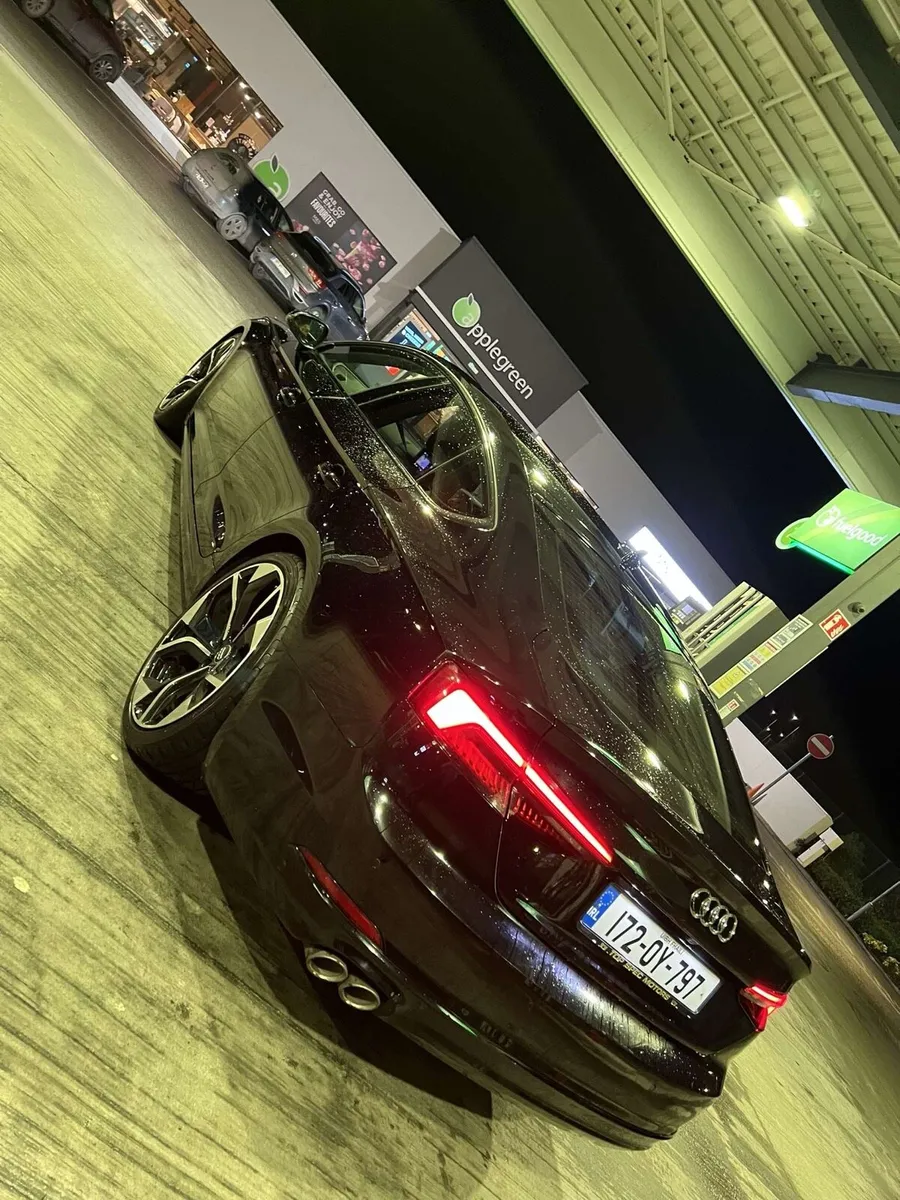 Car - Image 2