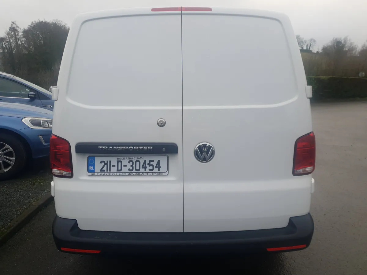 Volkswagen Transporter 2021 T6 28 - Image 2