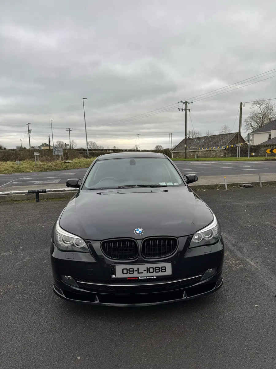 BMW 5 SERIES 09L1088 - Image 1
