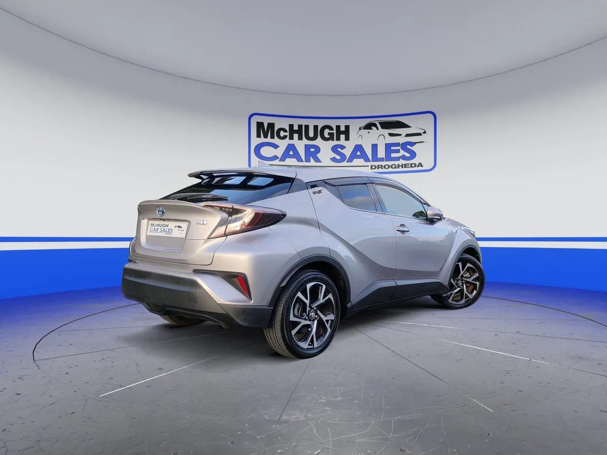 2017 Toyota CHR 1.8 Petrol Hybrid Automatic Sol - Image 4